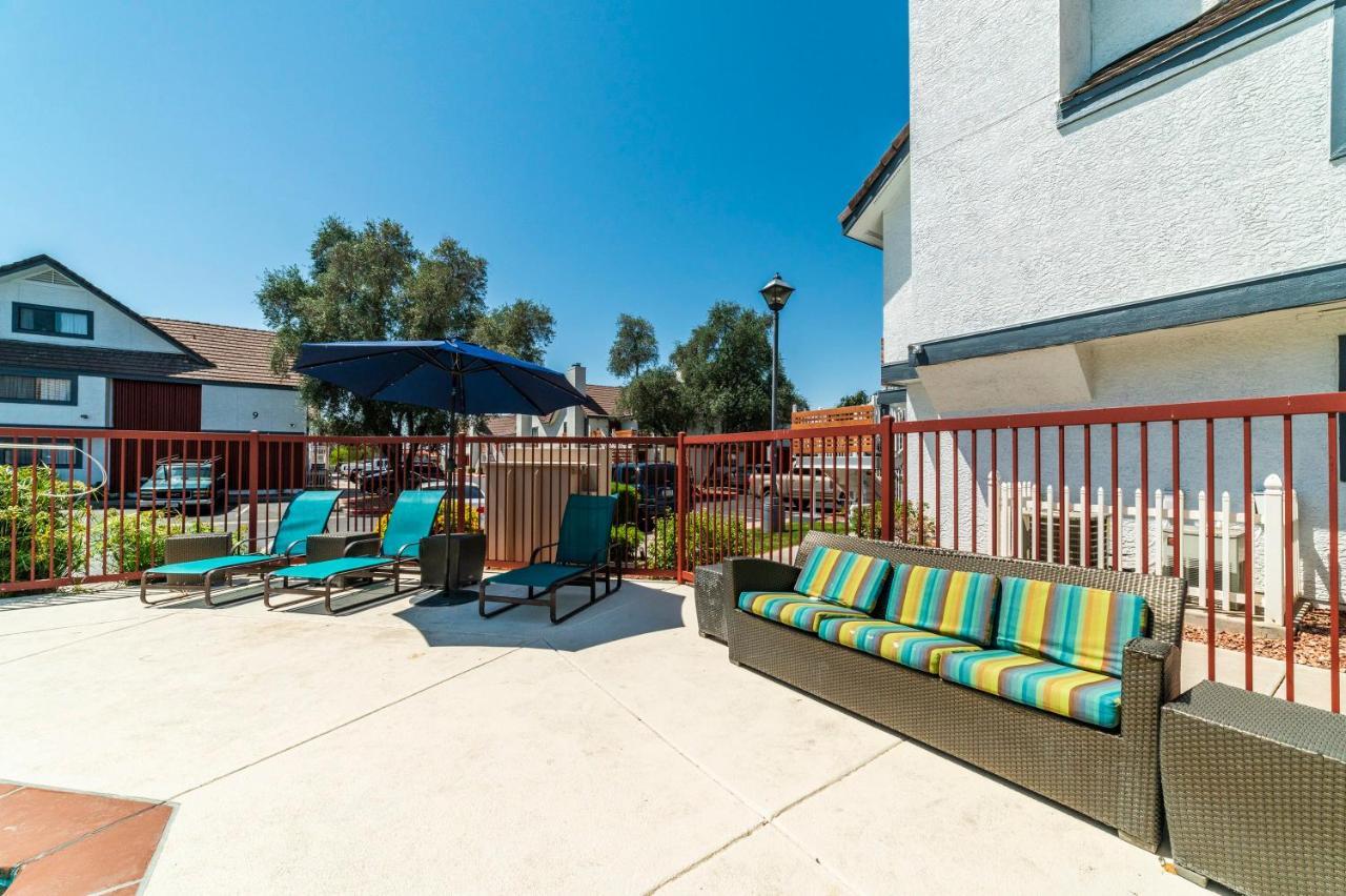 פיניקס Metro Phx Downstairs Studio Sleeps 4 Ada Accessible מראה חיצוני תמונה