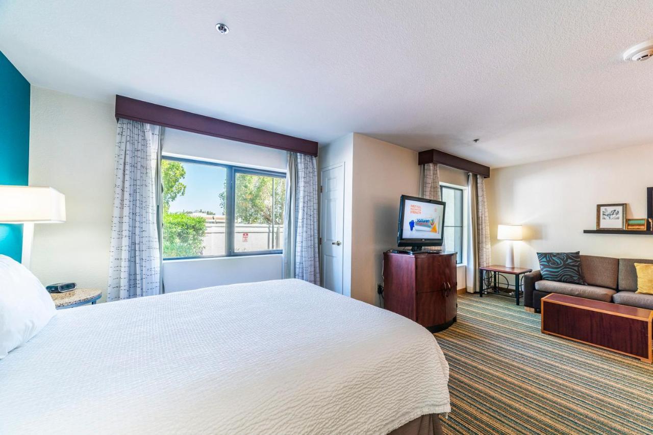 פיניקס Metro Phx Downstairs Studio Sleeps 4 Ada Accessible מראה חיצוני תמונה